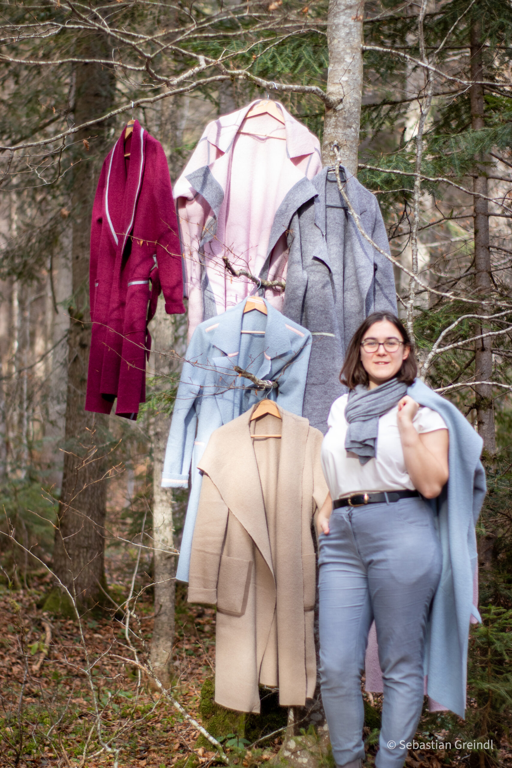 Verschiedene Mäntel